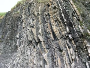 Upthrust sedimentary rock